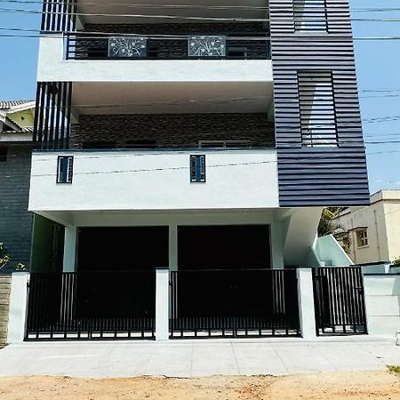 Navile Apartments Чикмагалур Екстер'єр фото
